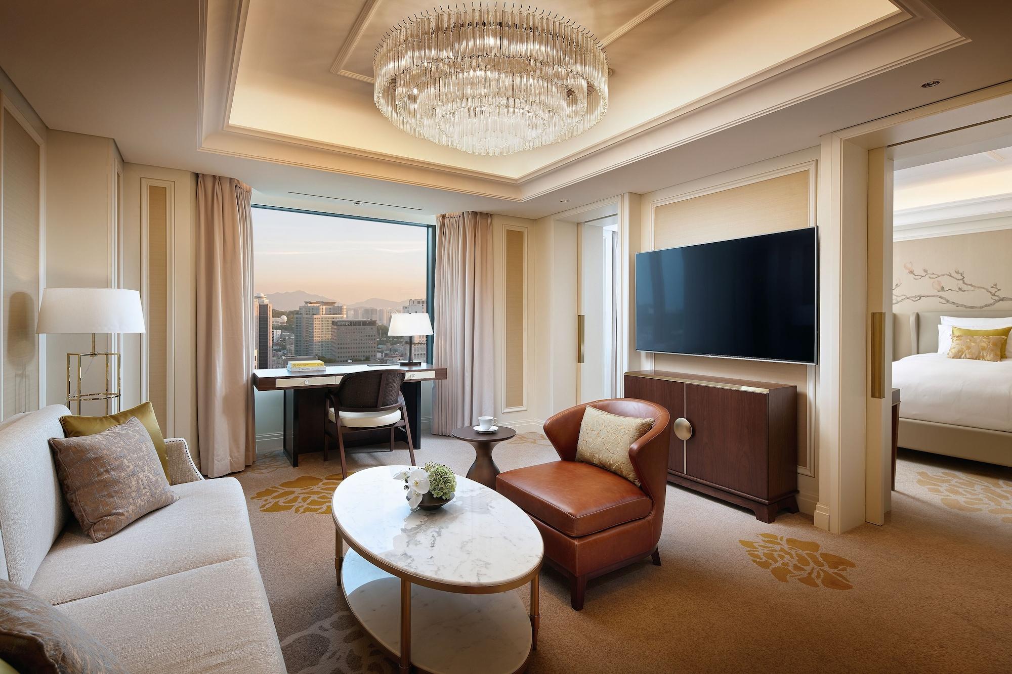 Lotte Executive Tower 5*