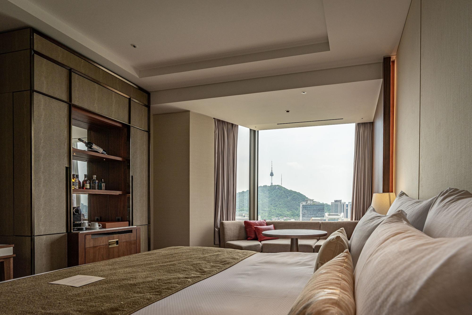 Lotte Executive Tower 5* 首尔